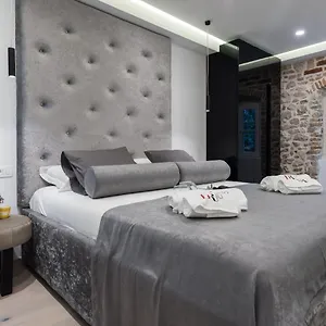  Apartment 10 Heritage